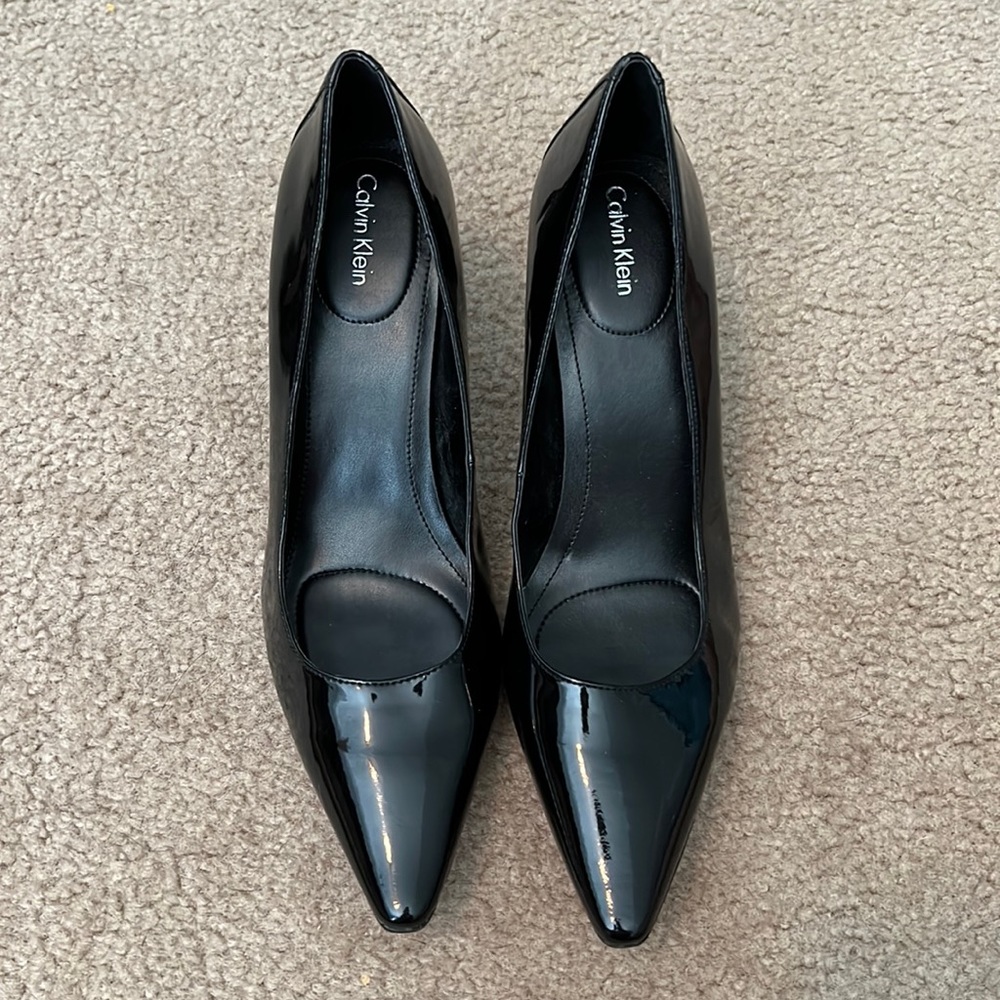 Calvin Klein black pumps